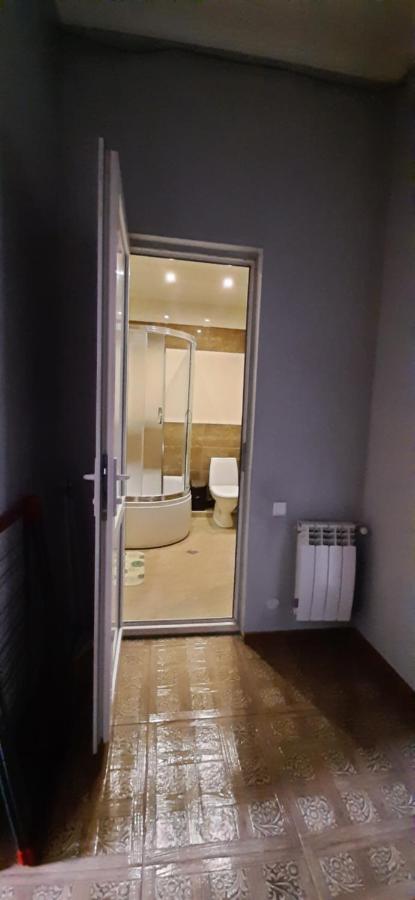 Apartment On Aleksandr Pushkin Street Tbilisi Exterior foto