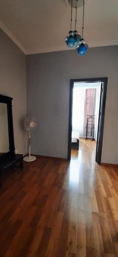 Apartment On Aleksandr Pushkin Street Tbilisi Exterior foto